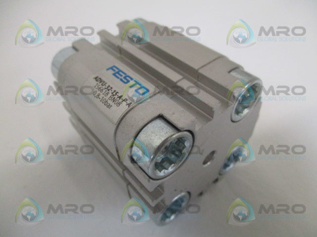 FESTO ADVU-32-15-A-P-A COMPACT AIR CYLINDER * NEW NO  BOX *