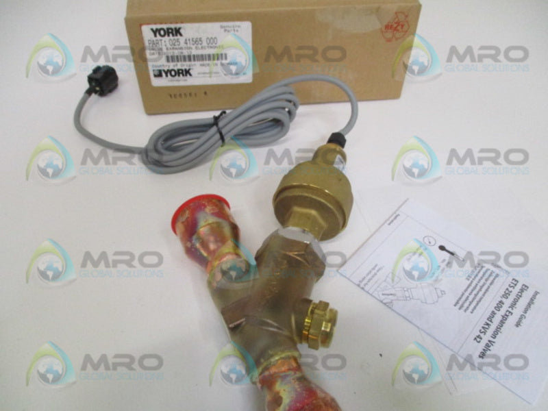 YORK 02541565000 ELECTRONIC EXPANSION VALVE *NEW IN BOX*