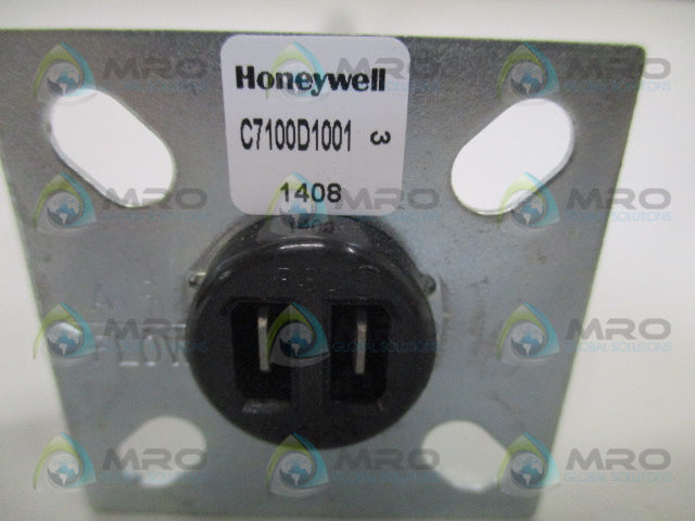 HONEYWELL C7100D1001 DISCHARGE AIR SENSOR 40-220 F *NEW IN BOX*