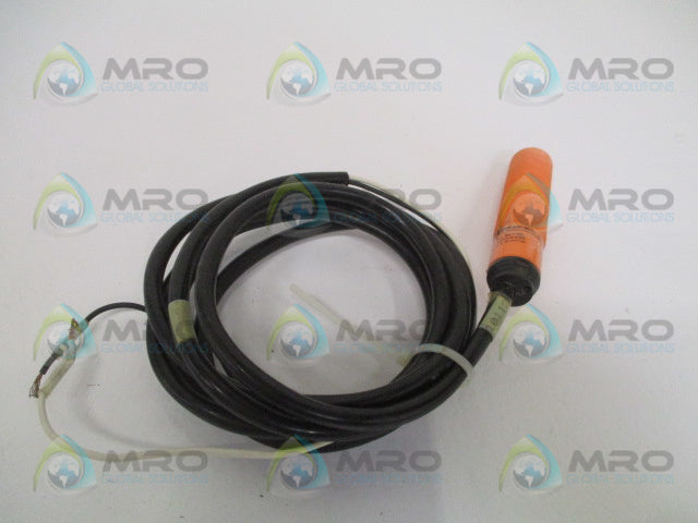 IFM EFECTOR KG5010 KG-2008-FRKG CAPACITIVE SENSOR *USED*