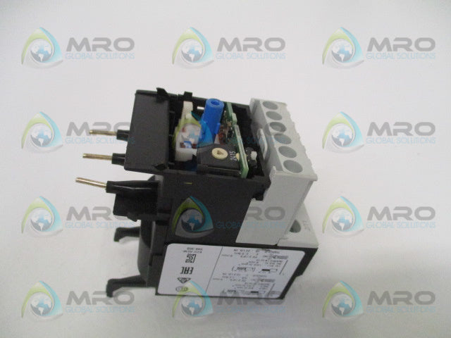 SIEMENS 3RB2026-1QB0 OVERLOAD RELAY (AS PICTURED) *USED*