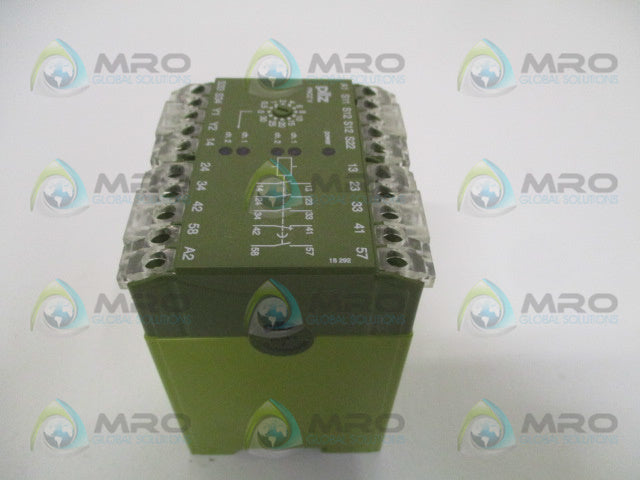 PILZ PNOZV30s3S1SZ/1O 474790 SAFETY RELAY *NEW IN BOX*