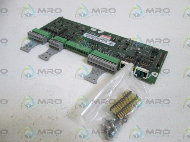 SIEMENS TERMINAL BOARD 6RX1700-0AK00 *NEW IN BOX*
