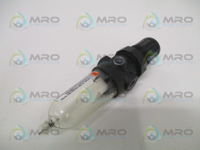 SPEEDAIRE 4ZK74 FILTER REGULATOR 1/8" *NEW NO BOX*
