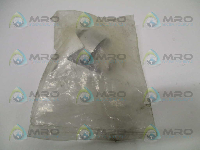 PYLE-NATIONAL P0N-5 LIGHTING FIXTURE ASSEMBLY *NEW IN FACTORY BAG*