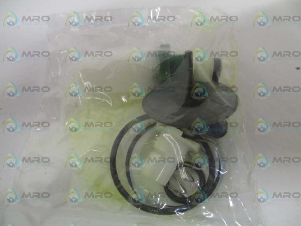 NORGREN 3820-03 REPAIR KIT *NEW IN BOX*
