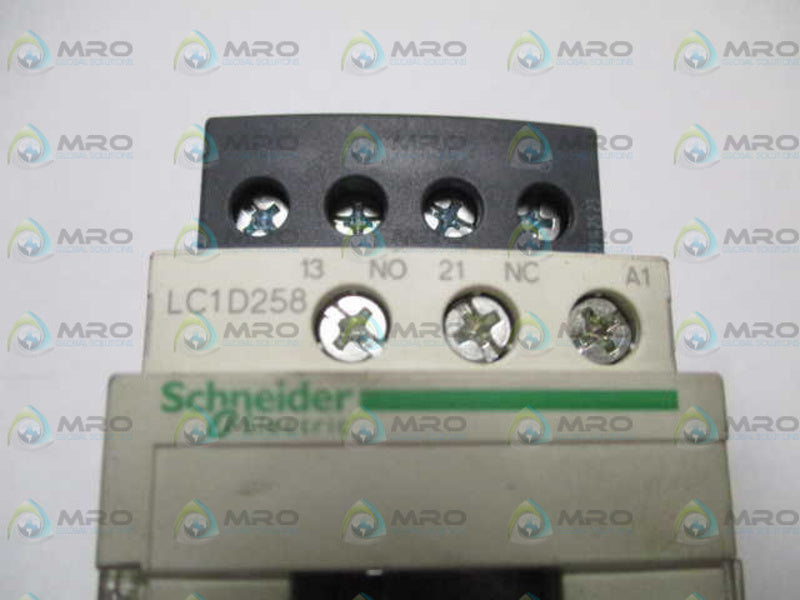 SCHNEIDER ELECTRIC LC1D258G7 CONTACTOR 120V *USED*