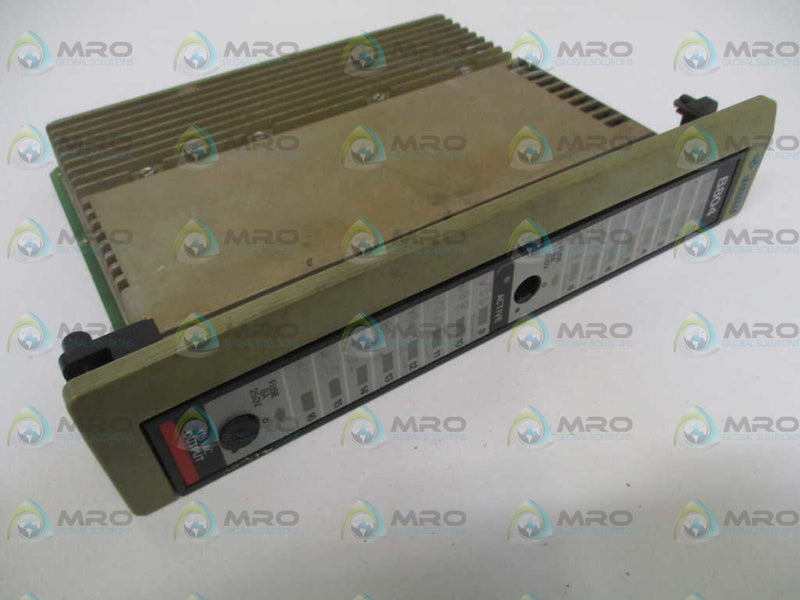 GOULD MODICON AS-B804-016 OUTPUT MODULE 115VAC *USED *