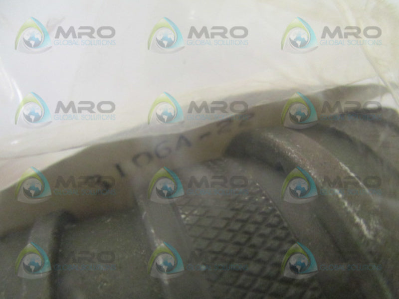 AMPHENOL MS3106A-22-8P CIRCULAR CONNECTOR * NEW IN FACTORY BAG *