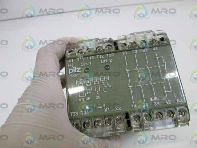 PILZ SAFETY RELAY  24VDC PNOZ 1 3S 10 *USED*