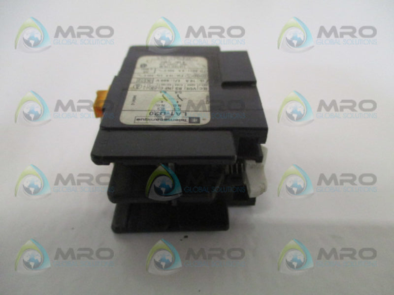 TELEMECANIQUE LA1-D20 AUXILIARY CONTACT BLOCK *USED*