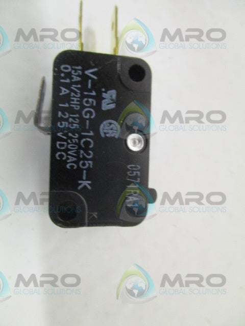 OMRON V-15G-1C25-K PIN PLUNGER SWITCH *USED*