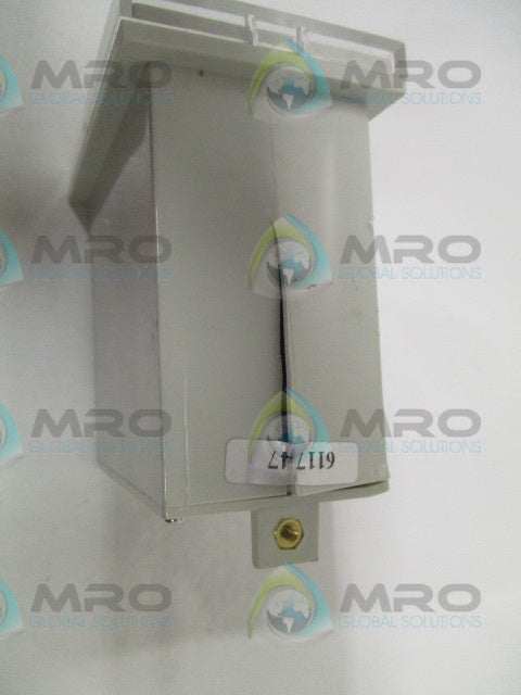 OMEGA CDCN-201 CONDUCTIVITY EC CONTROLLER (AS PICTURED) *USED*