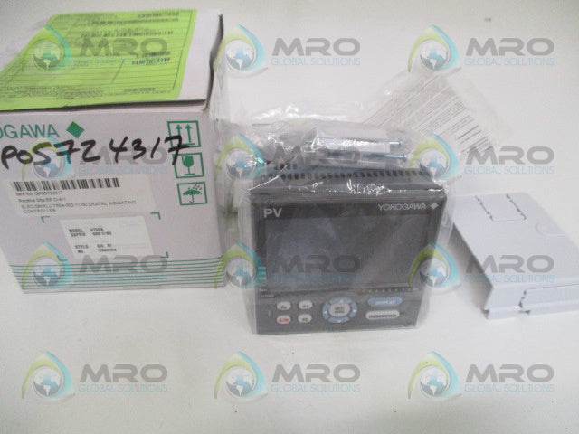 YOKOGAWA UT55A-002-11-00 INDICATING CONTROLLER *NEW IN BOX*