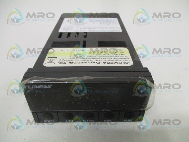 OMEGA PHCN-37 PANEL METER CONTROLLER *NEW NO BOX*