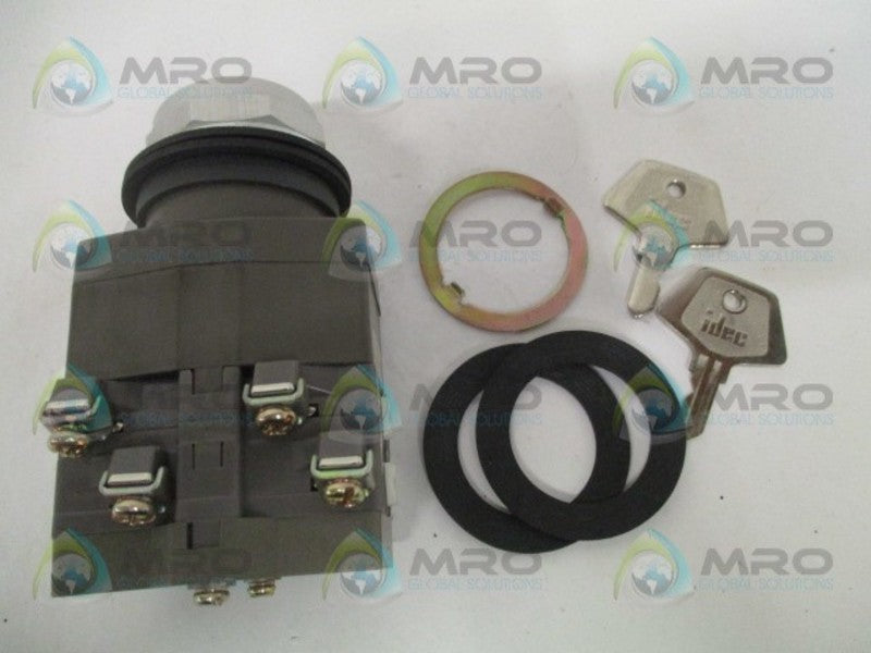 IDEC ACSNK-301 CAM KEY SWITCH *USED*
