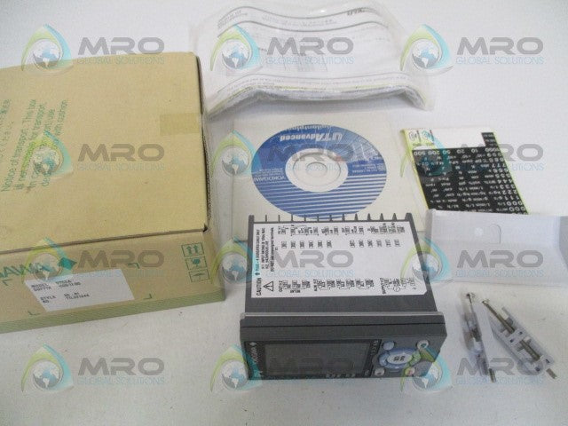 YOKOGAWA UT52A-000-11-00 TEMPERATURE CONTROLLER *NEW IN BOX*