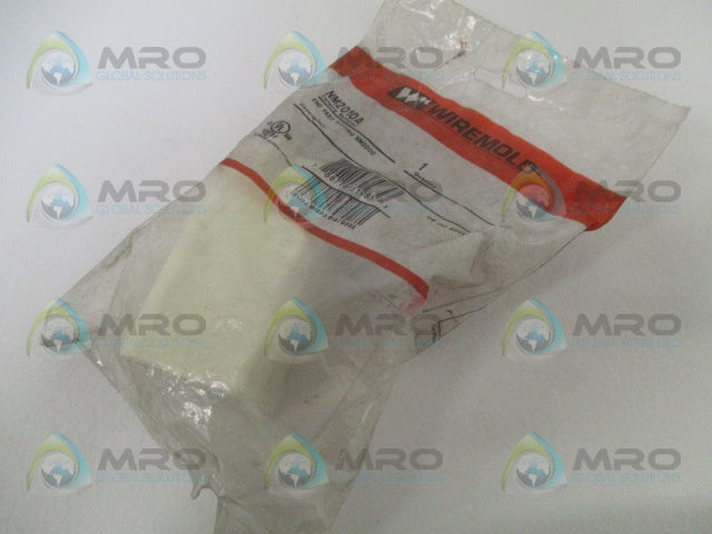 WIREMOLD NM2010A END FEED FITTING *NEW IN FACTORY BAG*