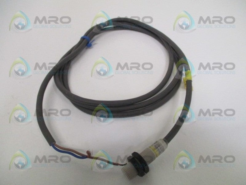 OMRON E2F-X2Y1 *USED*