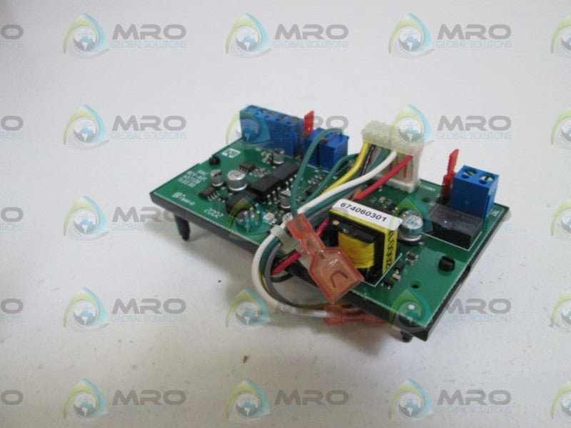KB ELECTRONICS SIAC-24D (9488A) SIGNAL ISOLATOR *NEW IN BOX*