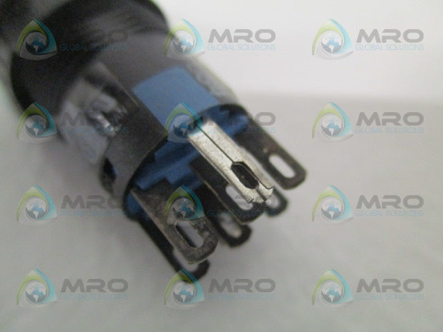 IDEC AL6-A GREEN PUSHBUTTON INDICATOR LIGHT LAMP *USED*