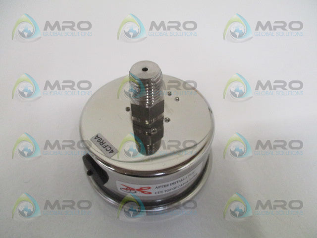 GRAINGER 4CFR9A PRESSURE GAUGE 0-300 PSI 0-2000 KPA *NEW IN BOX*