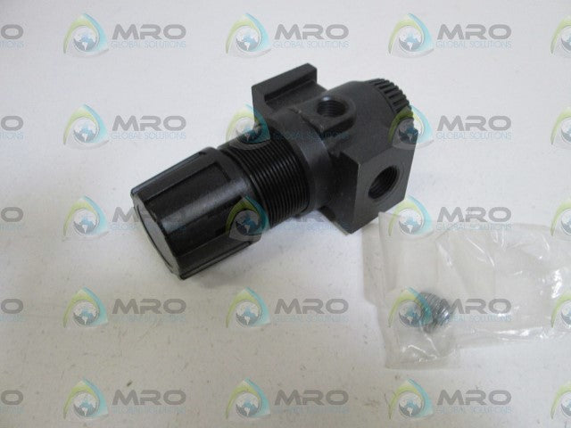 MASTER PNEUMATIC REGULATOR 3/8" R60-3 *NEW IN BOX*
