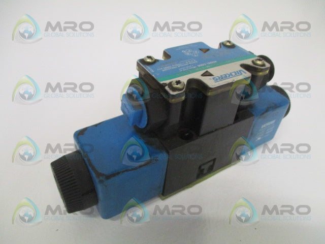 VICKERS DG4V-3S-2C-M-FTWL-B5-60 VALVE *NEW NO BOX*