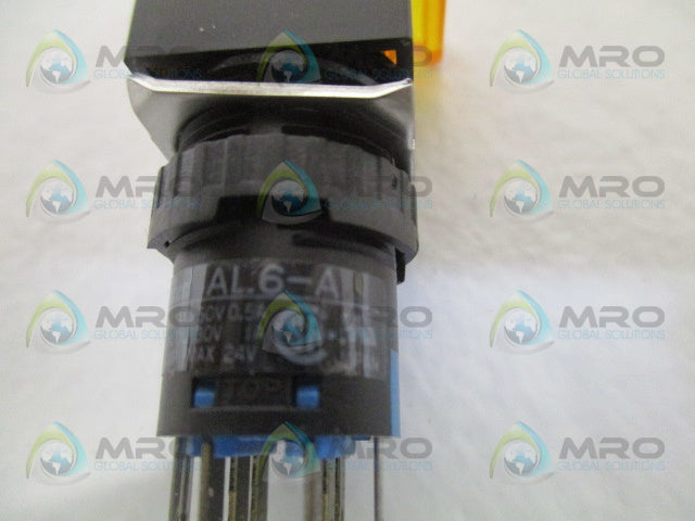 IDEC AL6-A AMBER INDICATOR LAMP SWITCH *NEW NO BOX*