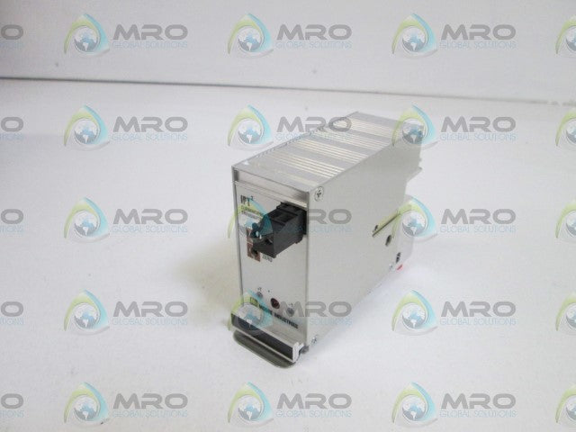MOORE IPT2/4-20MA/3-15PSIG/20PSI-FA1-QM  DIN PRESSURE TRANSMITTER *NEW NO BOX *