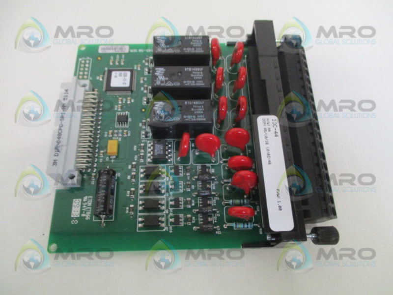 SCHNEIDER PowerLogic CM4000 IOC44 INPUT OUTPUT OPTION CARD *NEW IN BOX*