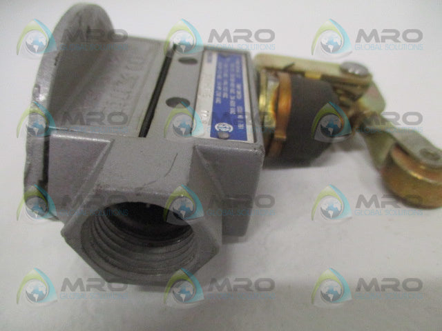 MICROSWITCH BZV6-2RN2 LIMIT SWITCH (GREY) *NEW NO BOX*