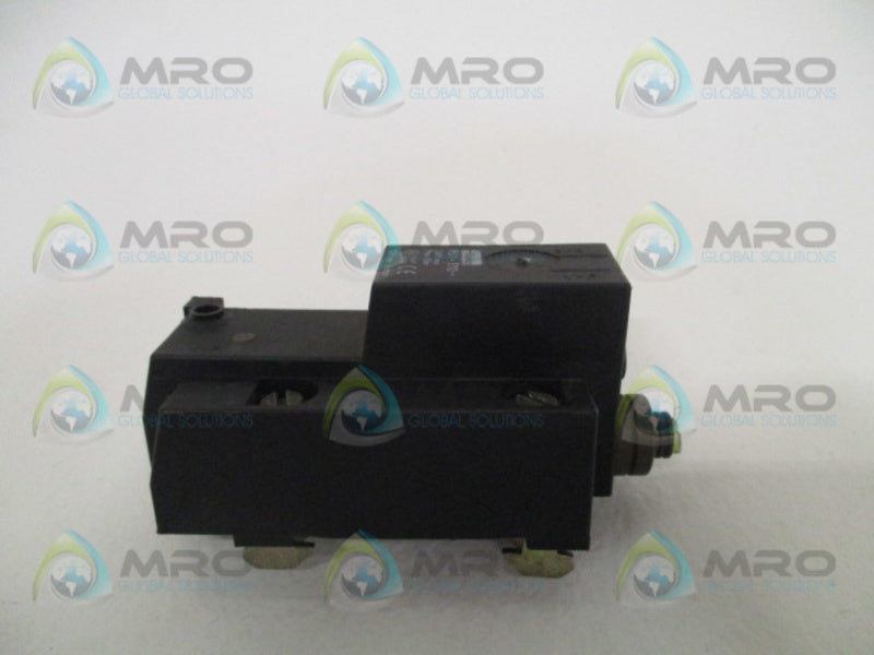 PARKER PS1-E101 PNEUMATIC VALVE (AS PICTURED) *USED*