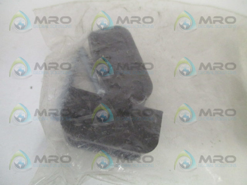 IFM EFECTOR E10015 MOUNTING CLAMP KIT *NEW IN FACTORY BAG*
