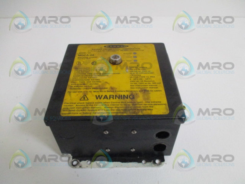 BANNER ENGINEERING MACHINE-GUARD MGCA-4A CONTROL BOX *USED*