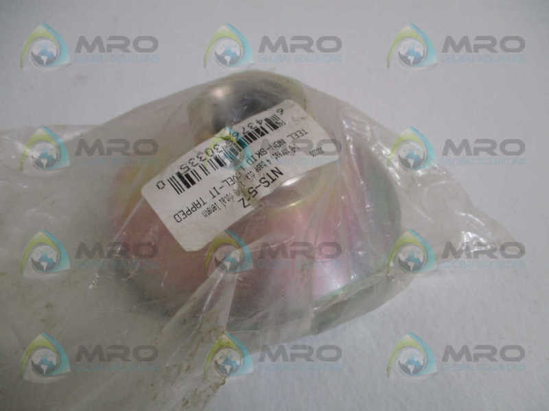 INDUSTRIAL MRO NTS-5-Z TEEL NON-SKID LEVEL-IT TAPPED *NEW IN FACTORY BAG*