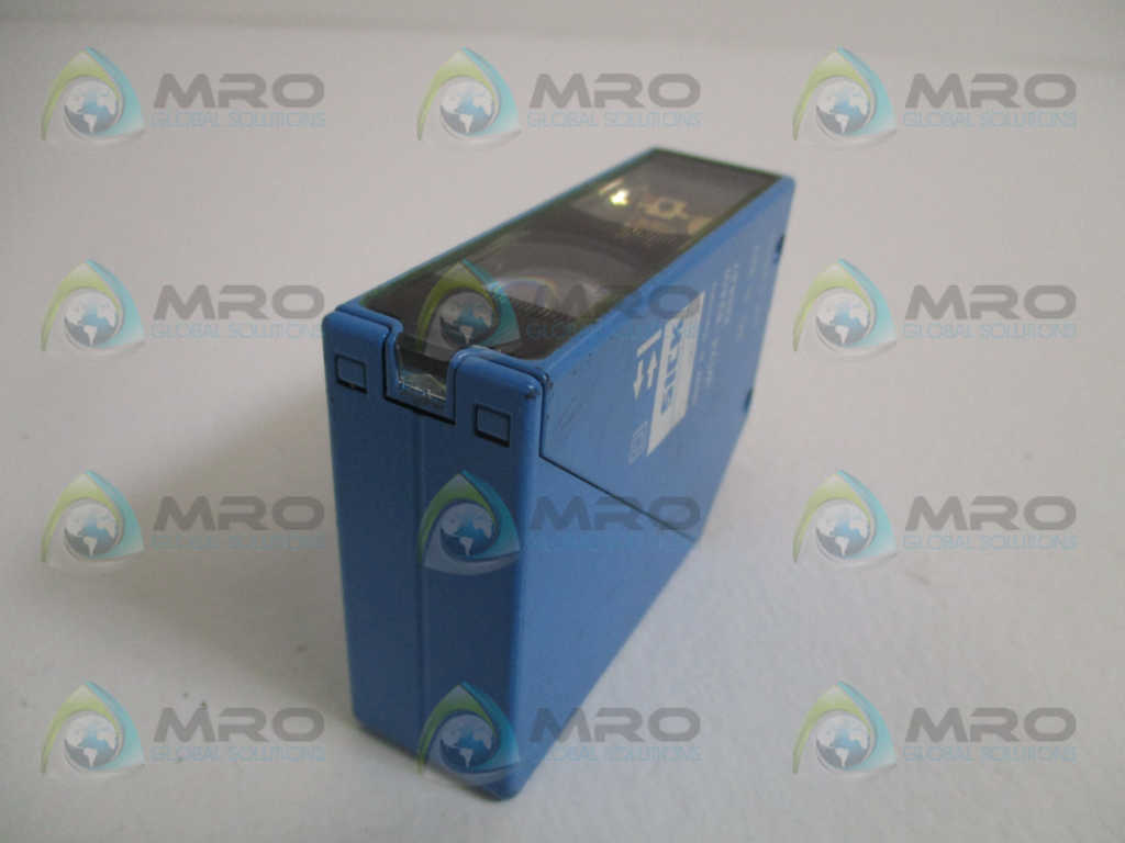 SICK WT24-B2401 PHOTOELECTRIC PROXIMITY SENSOR *NEW NO BOX*