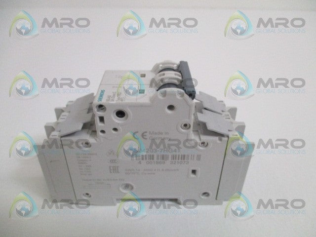 SIEMENS 5SJ4203-7HG41 CIRCUIT BREAKER 3A *NEW NO BOX*