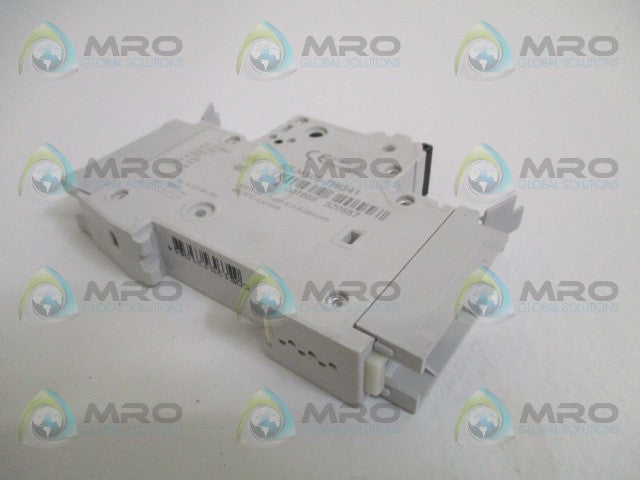SIEMENS 5SJ4105-7HG41 CIRCUIT BREAKER 0.5A *USED*
