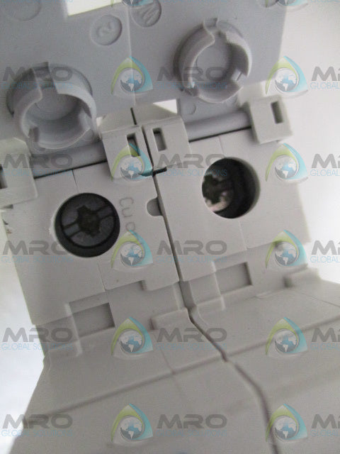 SIEMENS 5SJ4211-8HG41 CIRCUIT BREAKER 5A *USED*