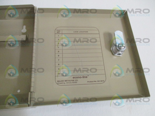 MMF INDUSTRIES 201901003 KEY CABINET HOLDS 10 KEYS *NEW IN BOX*