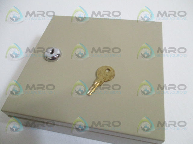 MMF INDUSTRIES 201901003 KEY CABINET HOLDS 10 KEYS *NEW IN BOX*