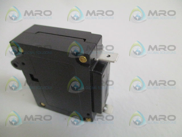 IDEC NRAS1100-5A-AA CIRCUIT PROTECTOR 5A *NEW IN BOX*