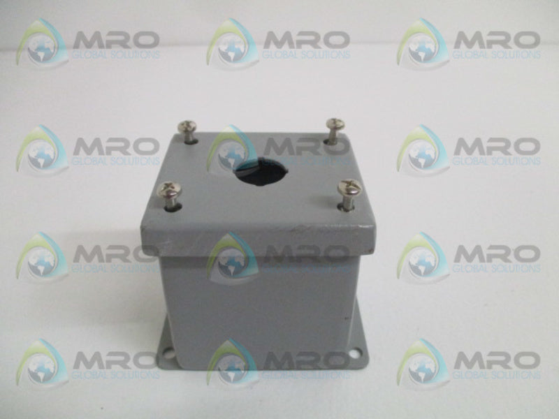 HUBBELL PBGX1WW PUSHBUTTON ENCLOSURE *USED*