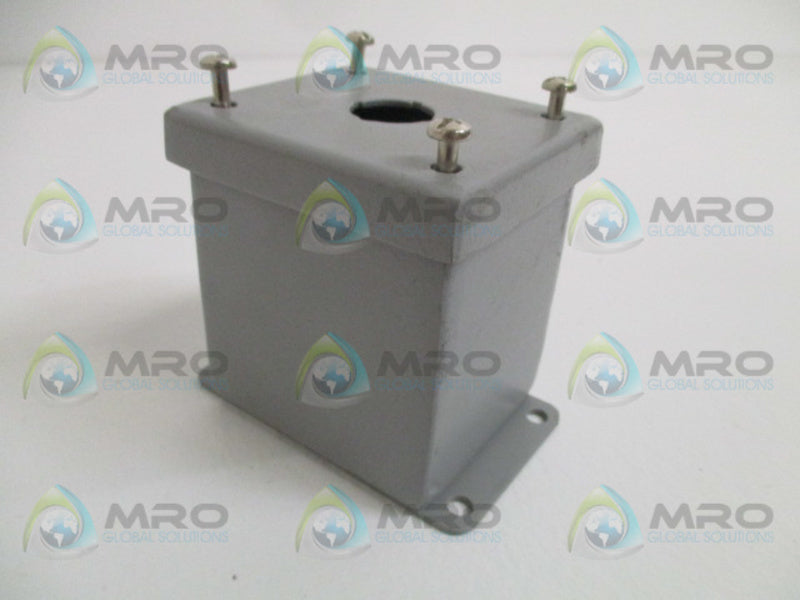 HUBBELL PBGX1WW PUSHBUTTON ENCLOSURE *USED*