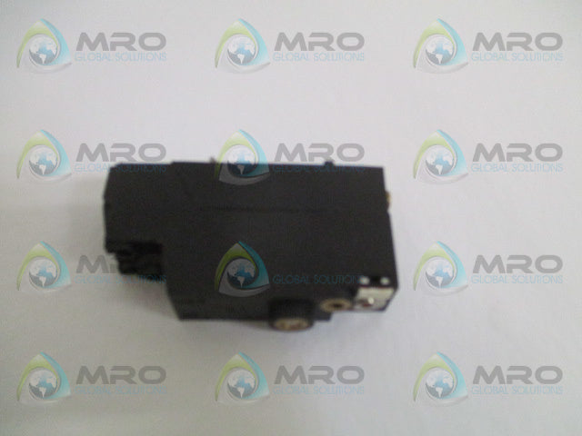 TELEMECANIQUE PS1-P1091 PNEUMATIC VALVE BODY *USED*