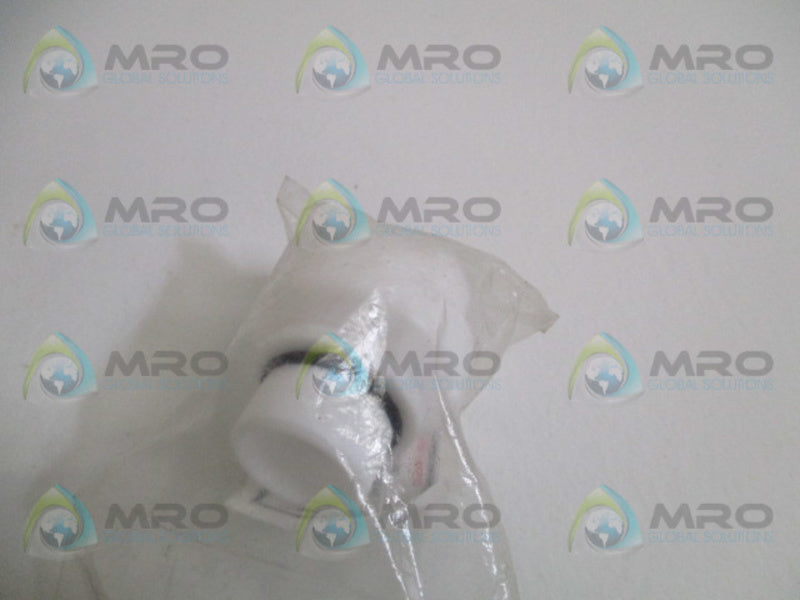 INDUSTRIAL MRO R-3/4-32-D FITTING *NEW IN FACTORY BAG*