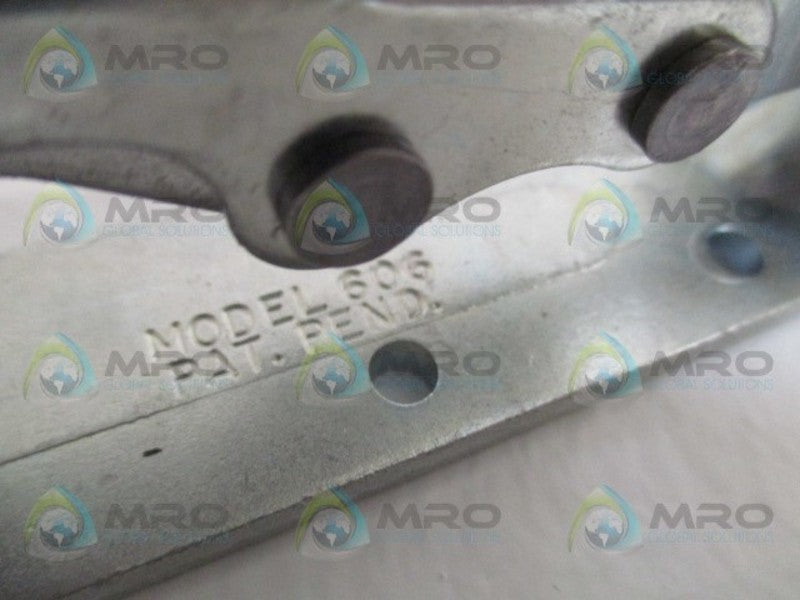 INDUSTRIAL MRO 606 LINE ACTION CLAMP *NEW NO BOX*