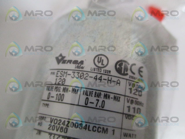 VERSA ESM-3302-44-H-A120 THREE-WAY VALVE *NEW IN BOX*