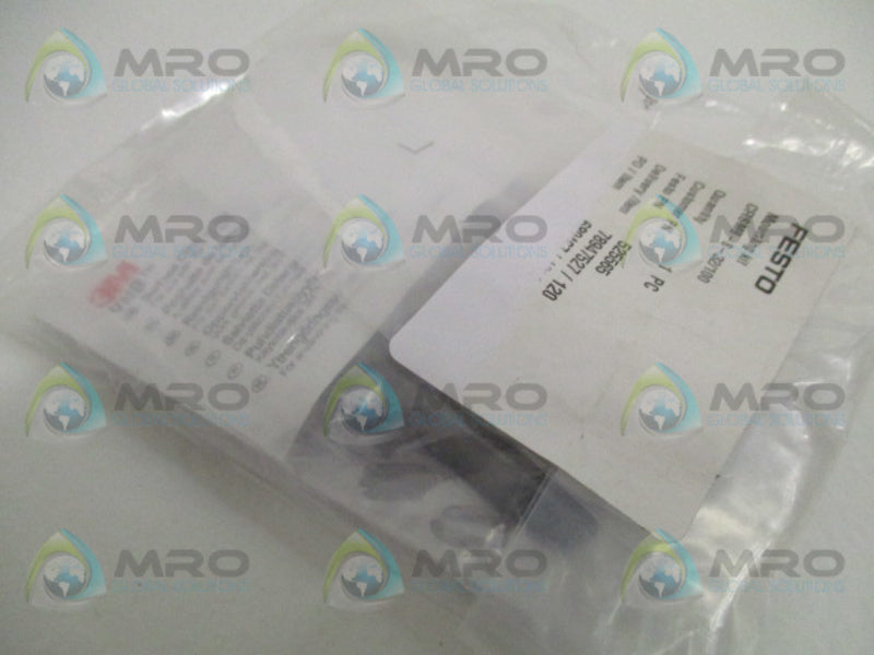 FESTO CRSMB-8-32/100 MOUNTING KIT * NEW IN FACTORY BAG *